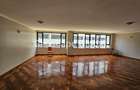 3 Bed Apartment with En Suite in Riverside - 1