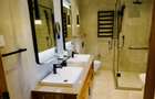 3 Bed Apartment with En Suite at 2026-301 - 40