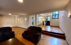 5 Bed Townhouse with En Suite in Spring Valley - 6