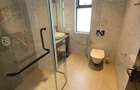 3 Bed Apartment with En Suite in Riverside - 12