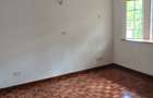 5 Bed House with En Suite at Rosslyn Lone Tree - 6