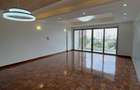 3 Bed Apartment with En Suite at Othaya Road - 1