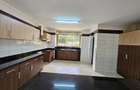 5 Bed Townhouse with En Suite in Westlands Area - 18