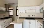 4 Bed Townhouse with En Suite in Kileleshwa - 5