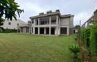 6 Bed Villa with En Suite in Lavington - 3