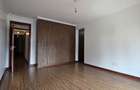 3 Bed Apartment with En Suite in Riverside - 9