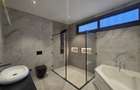 6 Bed Villa with En Suite in Lavington - 7