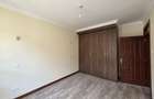 3 Bed Apartment with En Suite at Second Parklands - 14