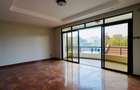 4 Bed Apartment with En Suite at 2026-535 4 Bed - 6