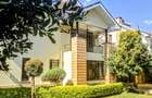 5 Bed Villa with En Suite at New Kitisuru - 1