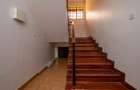 5 Bed House with En Suite in Lavington - 5