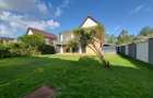 4 Bed Townhouse with En Suite in Garden Estate - 1