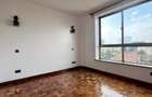 3 Bed Apartment with En Suite at Othaya Road - 14