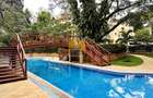 4 Bed Apartment with En Suite in Riverside - 15