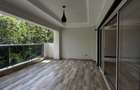 3 Bed Apartment with En Suite at Riverside Drive - 15