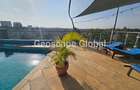 3 Bed Apartment with En Suite in Spring Valley - 1