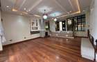 6 Bed House with En Suite in Nyari - 2