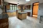4 Bed House at Near Giraffe Centre - 7