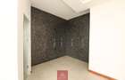 2 Bed Apartment with En Suite at Marcus Garvey Road - 9