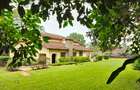 5 Bed House with En Suite at Redhill Road - 2