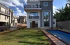 5 Bed Townhouse with En Suite in Lavington - 1