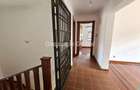 4 Bed Townhouse with En Suite in Spring Valley - 15