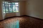 5 Bed Townhouse with En Suite in Lavington - 16