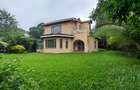 4 Bed Townhouse with En Suite at Lavington Road - 7
