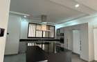 3 Bed Apartment with En Suite at Riverside Drive - 14