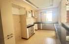3 Bed Apartment with En Suite at Off Links Road - 5