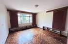 5 Bed Townhouse with En Suite in Brookside - 13