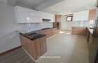 4 Bed Townhouse with Swimming Pool in Membley - 17