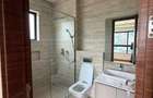3 Bed Apartment with Swimming Pool in Riverside - 7
