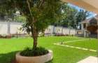 6 Bed House with En Suite in Runda - 14