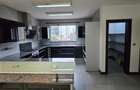 3 Bed Apartment with En Suite at Riverside Drive - 7