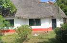 3 Bed Villa with En Suite at Beach Road - 4