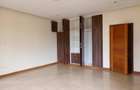 4 Bed Townhouse with En Suite in Runda - 8