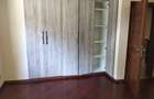 5 Bed Townhouse with En Suite in Lavington - 2