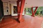 4 Bed House with En Suite in Spring Valley - 6