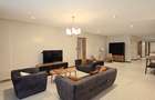 Furnished 4 Bed Apartment with En Suite in Spring Valley - 20