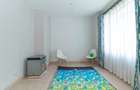 4 Bed Townhouse with En Suite at Queen Estate Road - 4