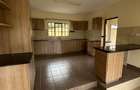 3 Bed Villa with En Suite at Redhill - 9