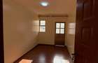 5 Bed Townhouse with En Suite at Lavington - 2