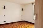 3 Bed Apartment with En Suite at Othaya Road - 7