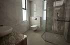 4 Bed Apartment with En Suite in Riverside - 9