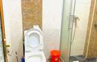 Serviced Studio Apartment with En Suite at Dennis Pritt - 2