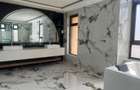 6 Bed House with En Suite in Runda - 4
