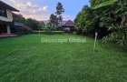 5 Bed House with En Suite in Runda - 10