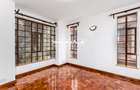2 Bed Apartment with En Suite in Brookside - 5