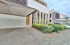 5 Bed Townhouse with En Suite at Lavington Green - 4